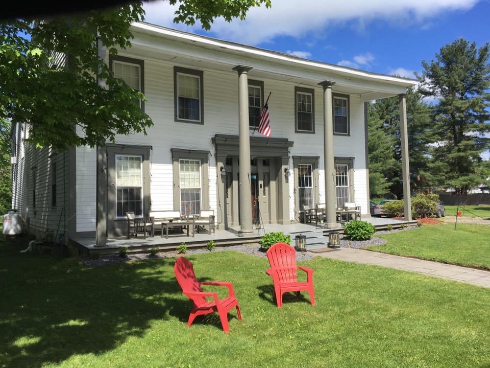 Brookside Inn at Laurens